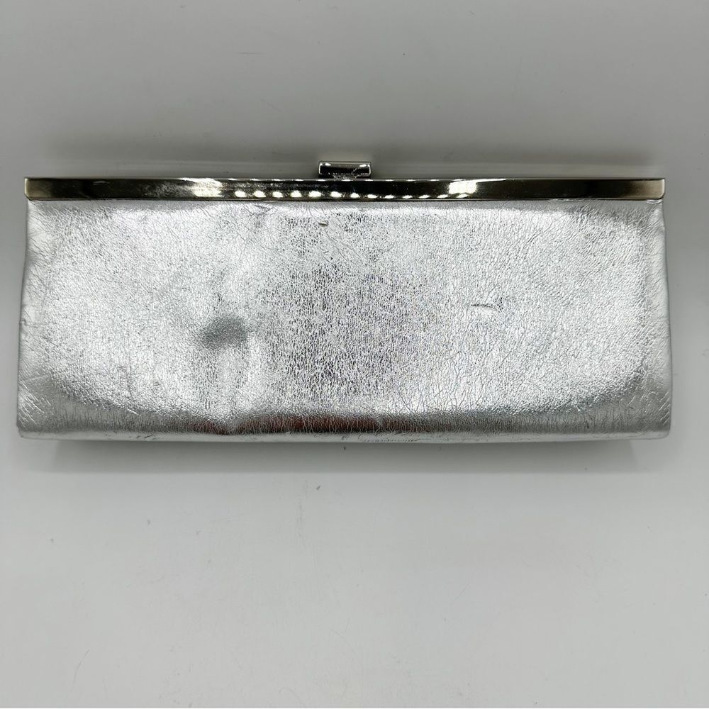 ‎CACHE Silver Metallic Convertible Clutch w/Crystal Embellishment - Picture 3 of 14